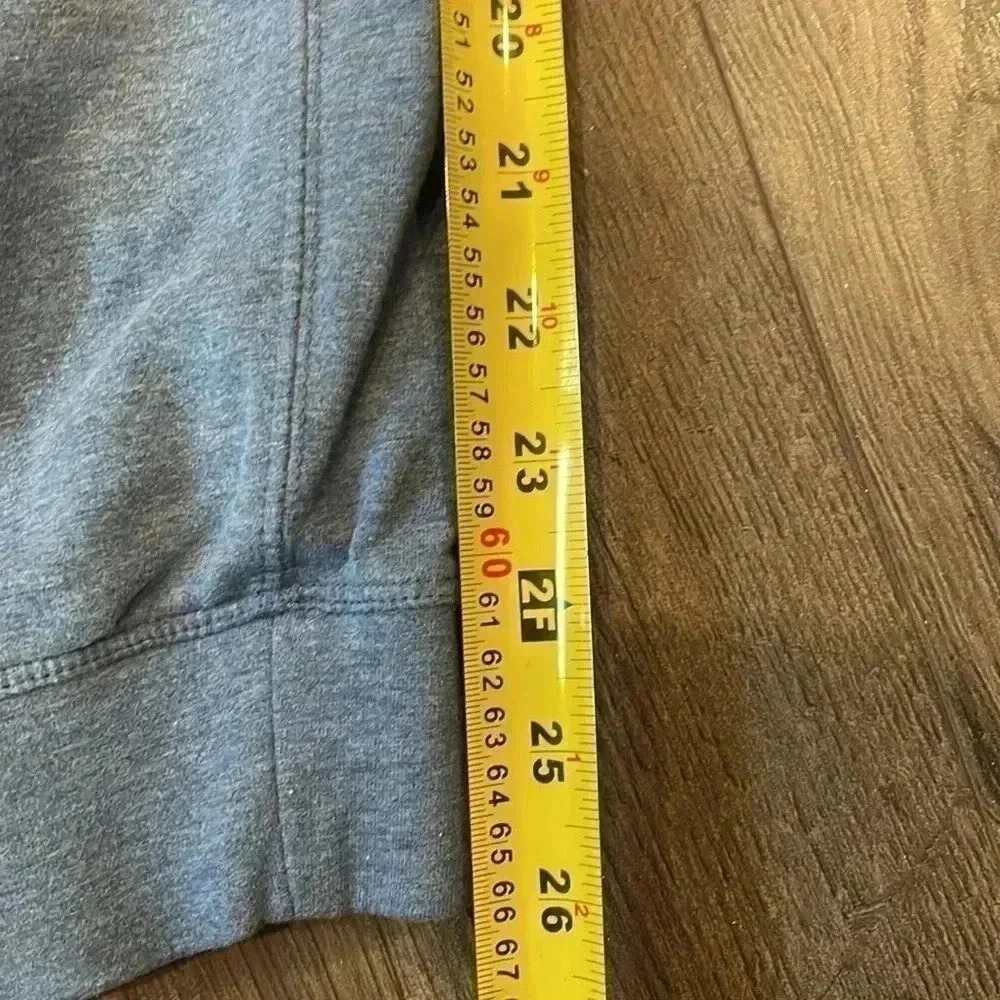 Lululemon women  blue track/Joggers Pant US 6(W26L26),not new but cute style - Picture 3 of 10